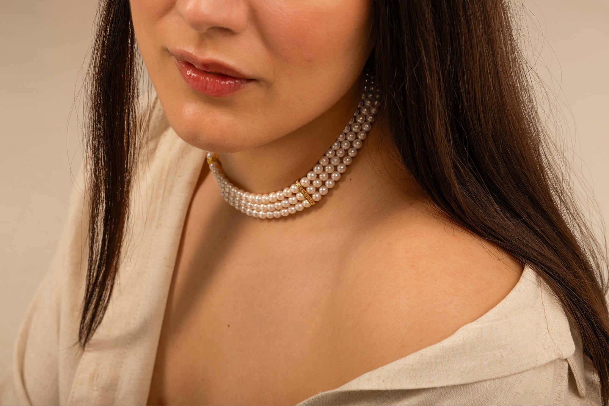 <p>Materiale naturale.<br/><em>Forme autentice.</em></p>